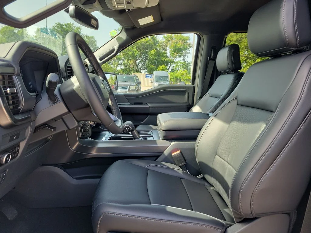 New 2026 Carbonized Gray Metallic Ford Lariat® image 14