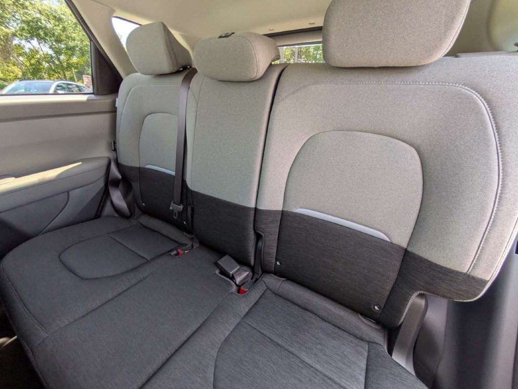 New 2027 Iceberg Green Kia S image 14