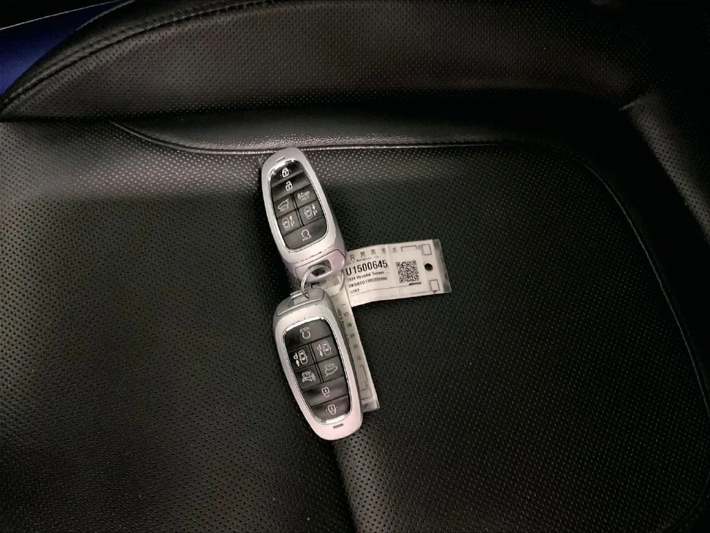 Used 2024 Gray Hyundai Limited image 31