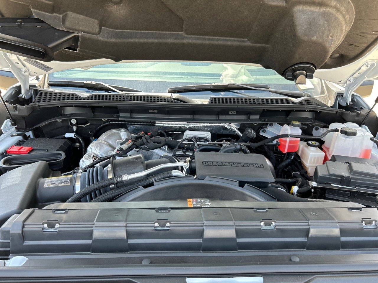 2026 GMC Sierra 3500HD Denali - Photo 8