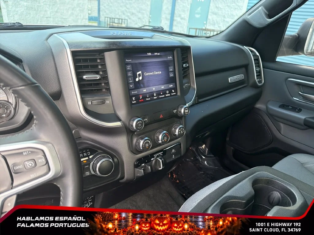 Used 2021 White Ram Big Horn image 20