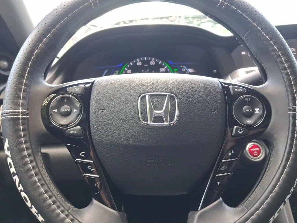 Used 2017 Brown Honda Touring image 31