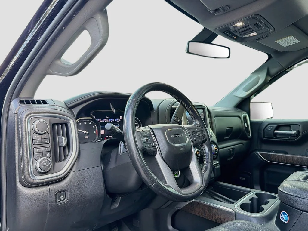 Used 2019 Onyx Black GMC Denali image 9