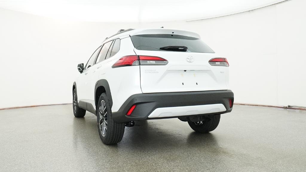 New 2026 Wind Chill Pearl Toyota XLE image 8