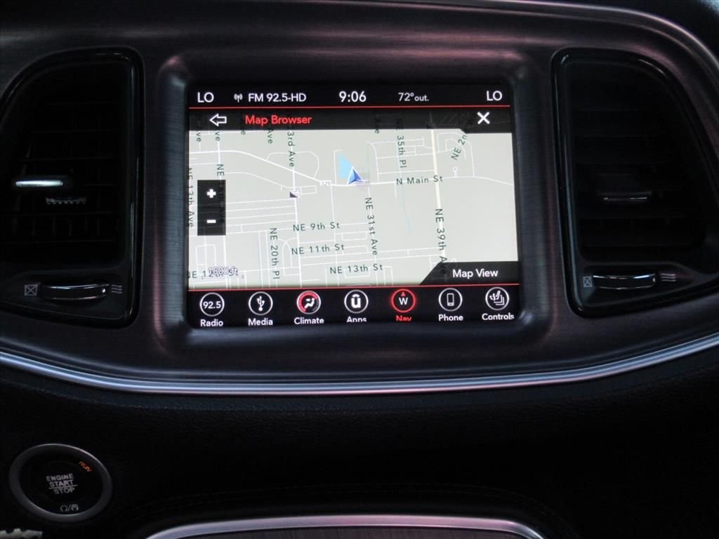 Used 2018 White Dodge R/T image 27