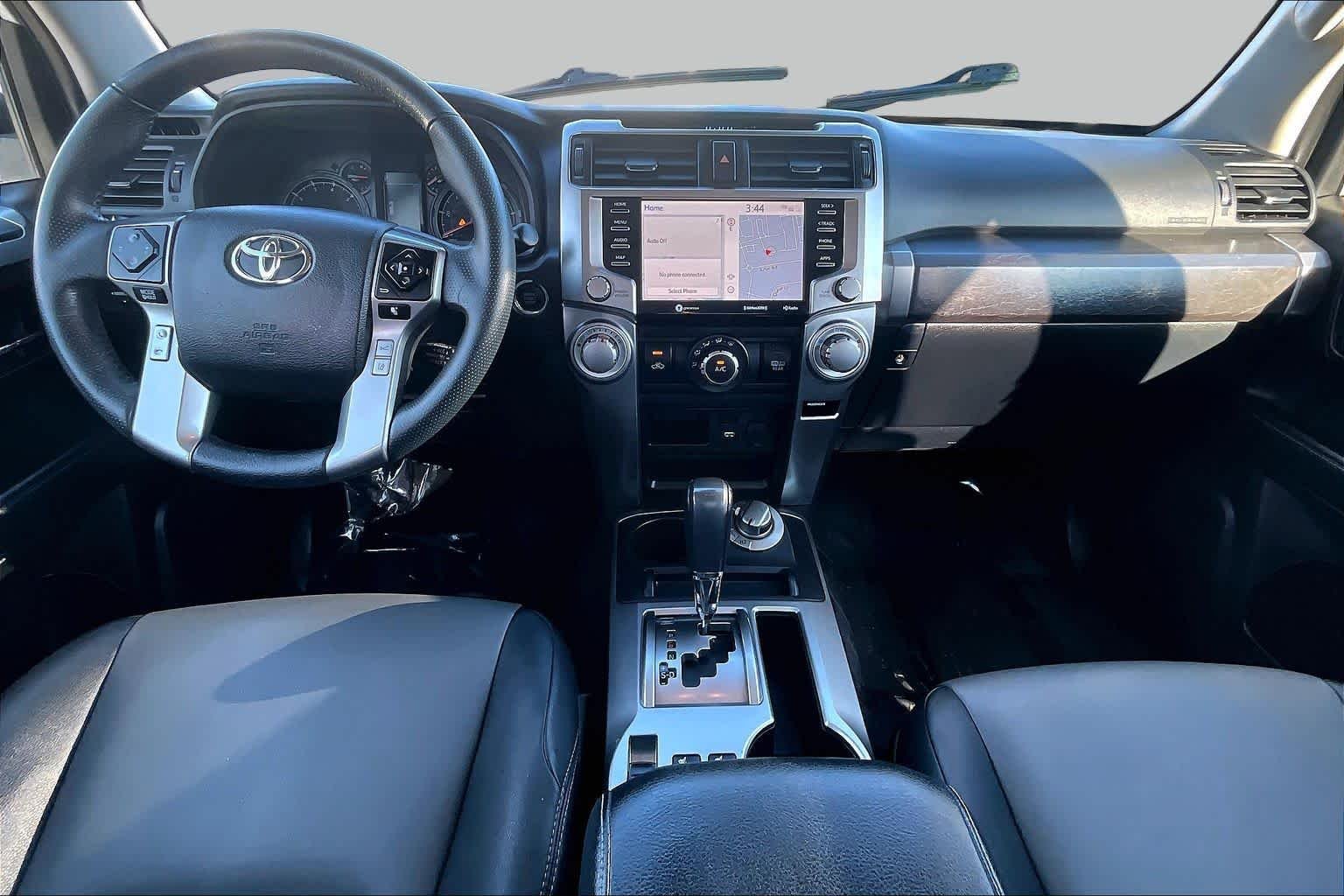 Used 2020 Super White Toyota SR5 Premium image 15