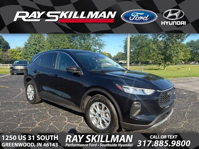 Used 2023 Black Ford Active image 1