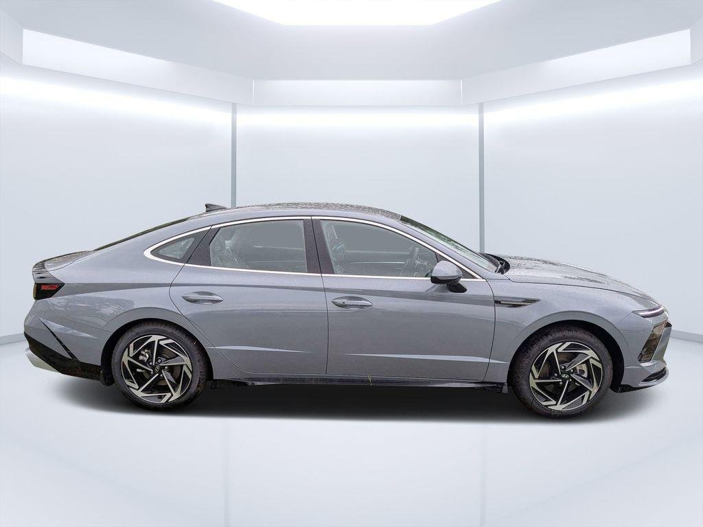 New 2026 Blue Hyundai SEL Sport image 2