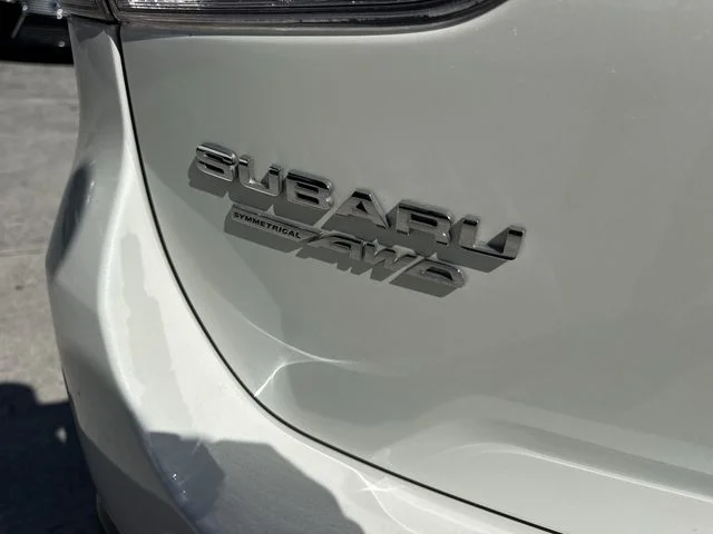 Used 2020 White Subaru Premium image 25