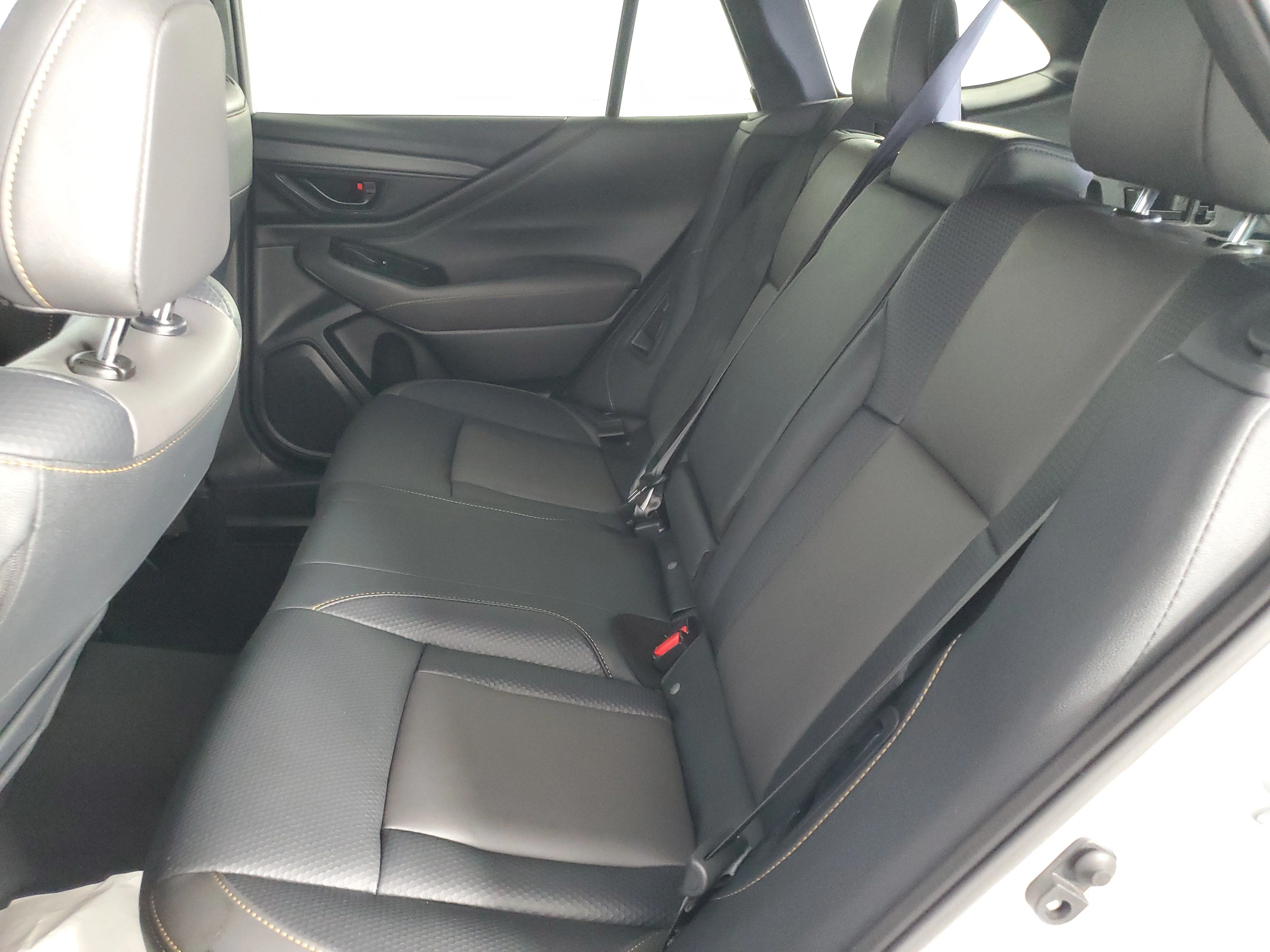 Used 2024 Crystal White Pearl Subaru Wilderness image 13