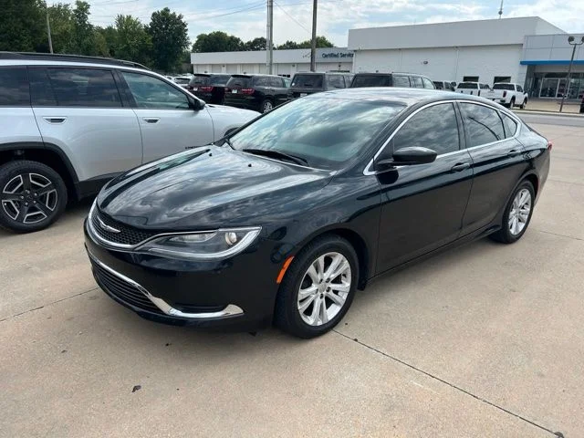 2016 Chrysler 200