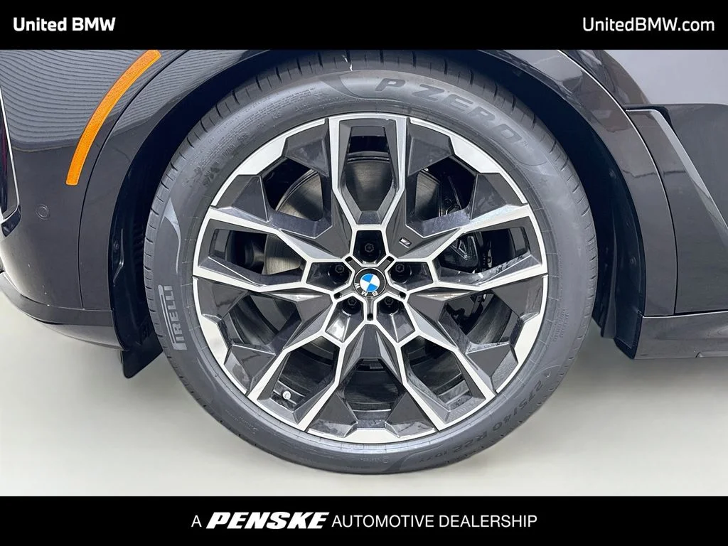 New 2027 Black Sapphire Metallic BMW M60i image 2