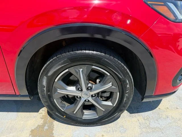 Used 2024 Red Honda EX-L image 9