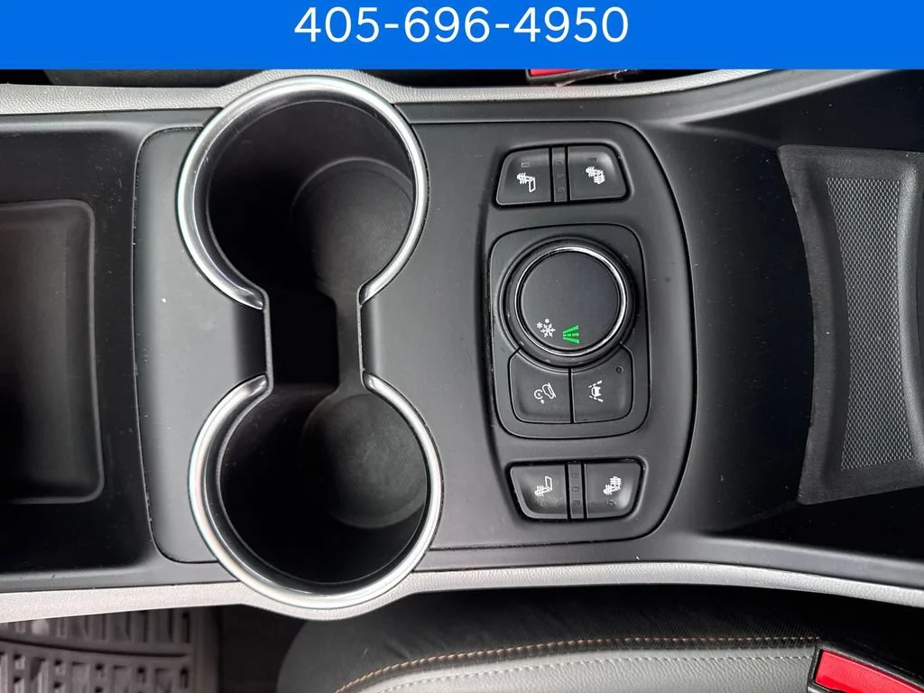 Pre-Owned 2021 GMC Terrain SLT
