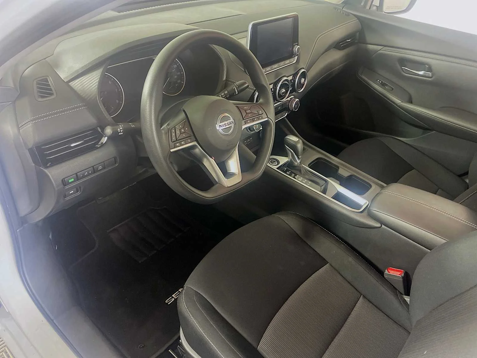 Certified Used 2023 Fresh Powder Nissan SV image 7