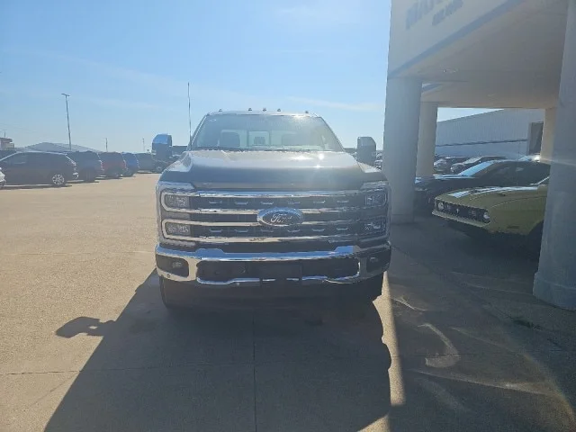 New 2026 Carbonized Gray Metallic Ford F-250® Lariat® image 31