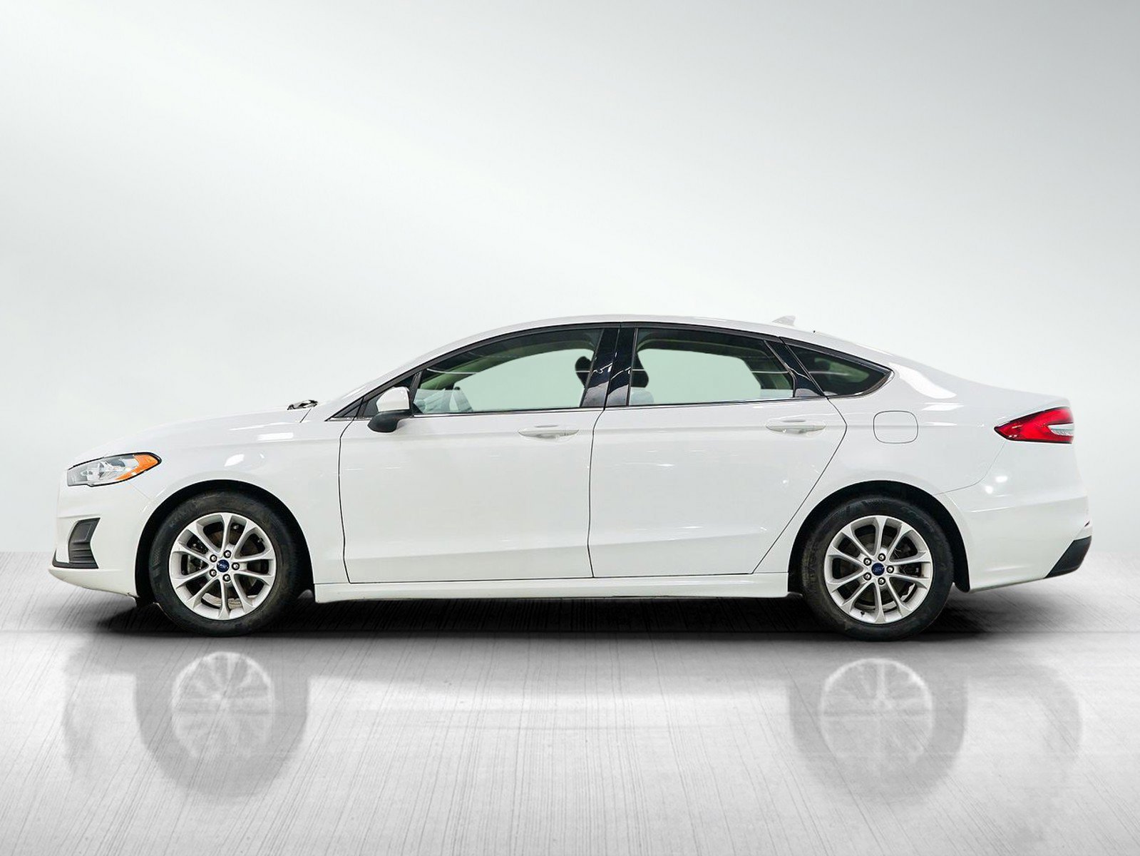 Used 2020 Ford Fusion SE with VIN 3FA6P0HD6LR166286 for sale in Minneapolis, Minnesota