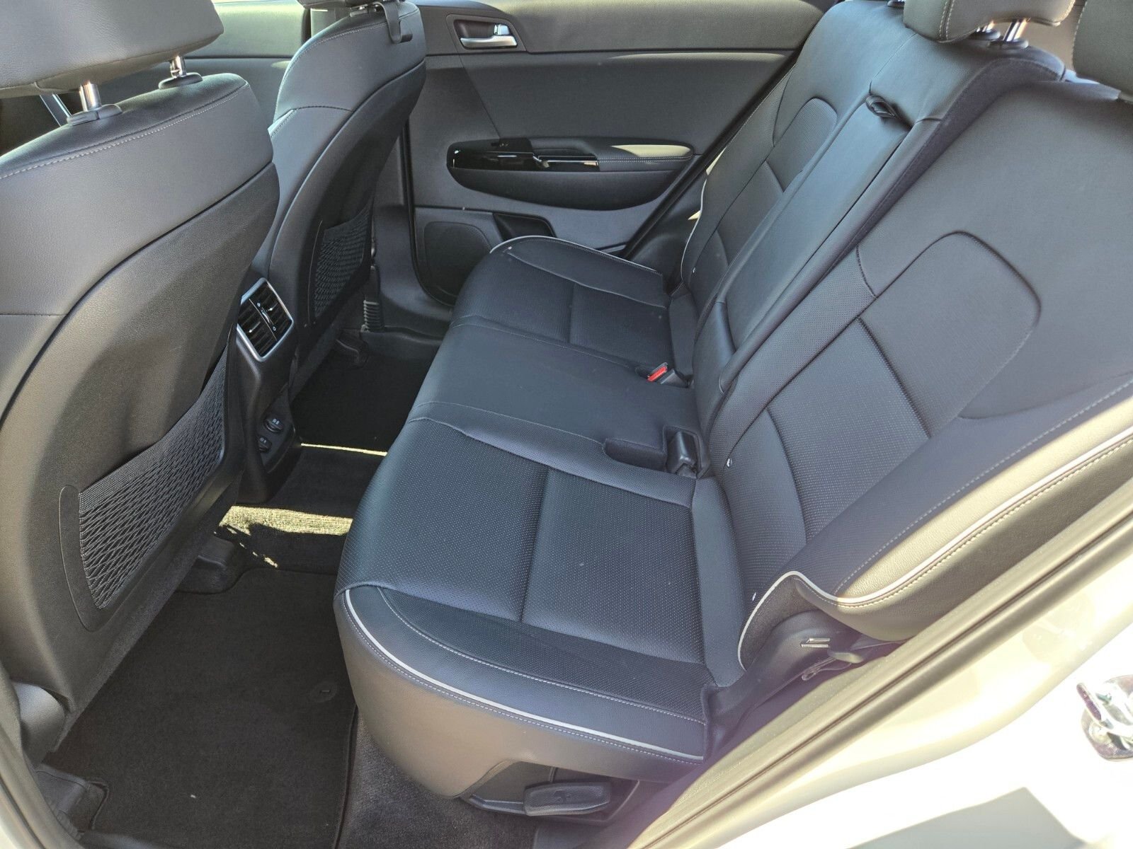 Used 2022 White Kia SX image 12