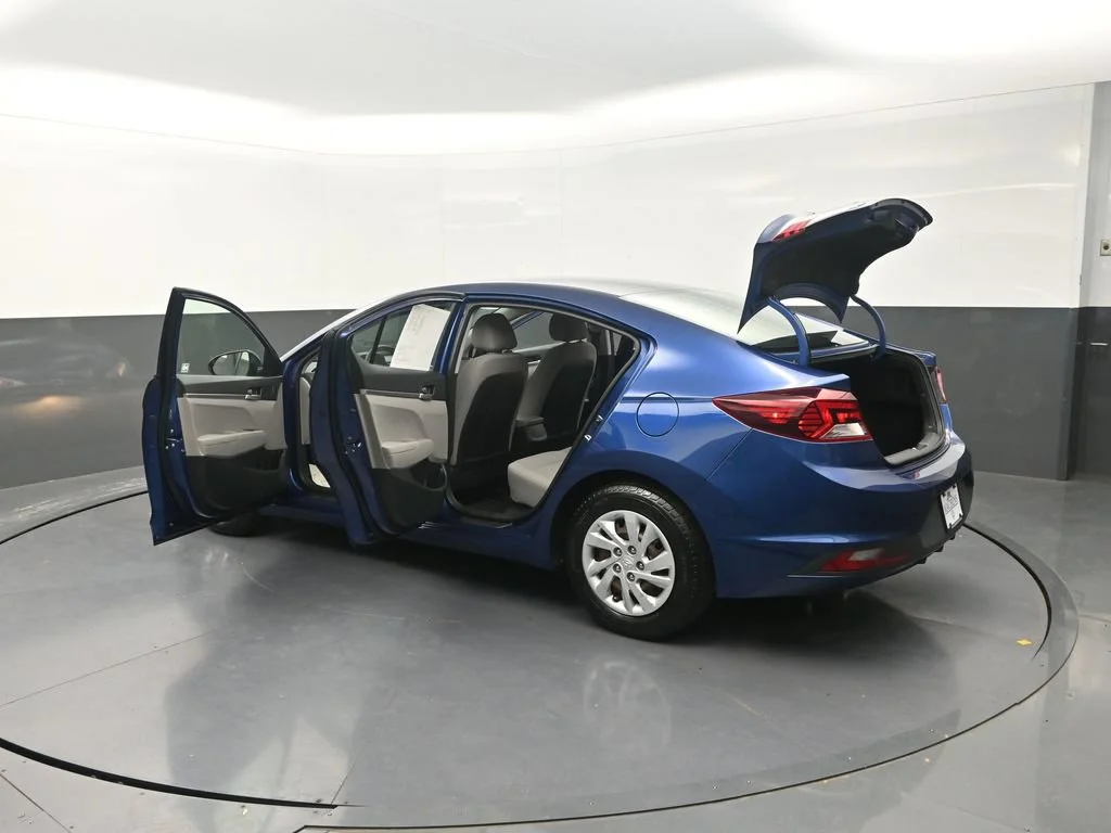 Used 2020 Blue Hyundai SE image 35