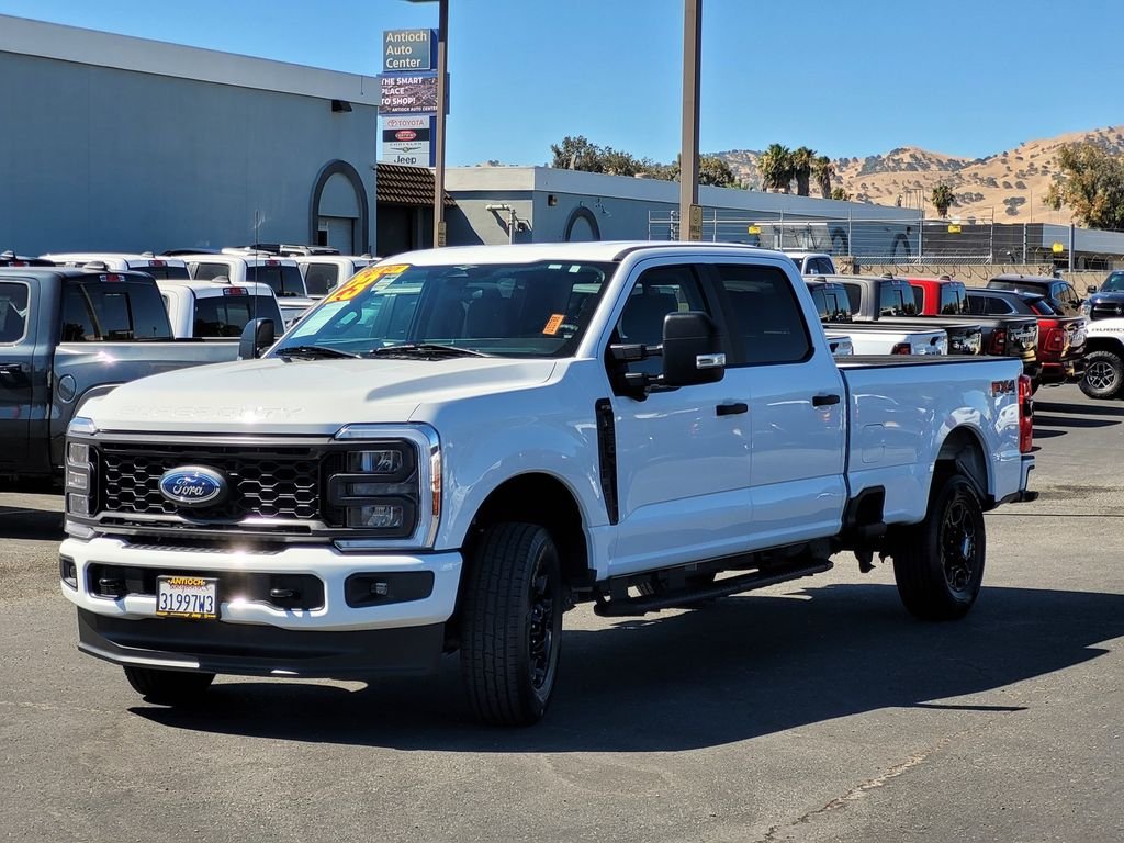 Used 2023 White Ford XL image 8
