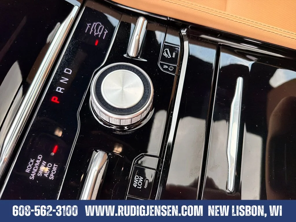 Used 2023 Gray Jeep Summit Reserve image 24