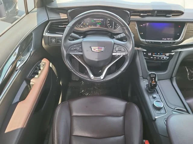 Used 2020 STELLAR BLACK METALLIC Cadillac FWD Premium Luxury image 17