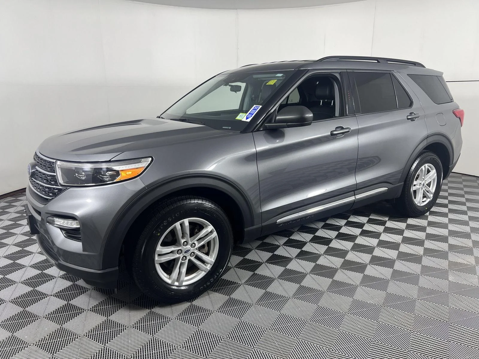 Used 2023 Carbonized Gray Ford XLT image 6