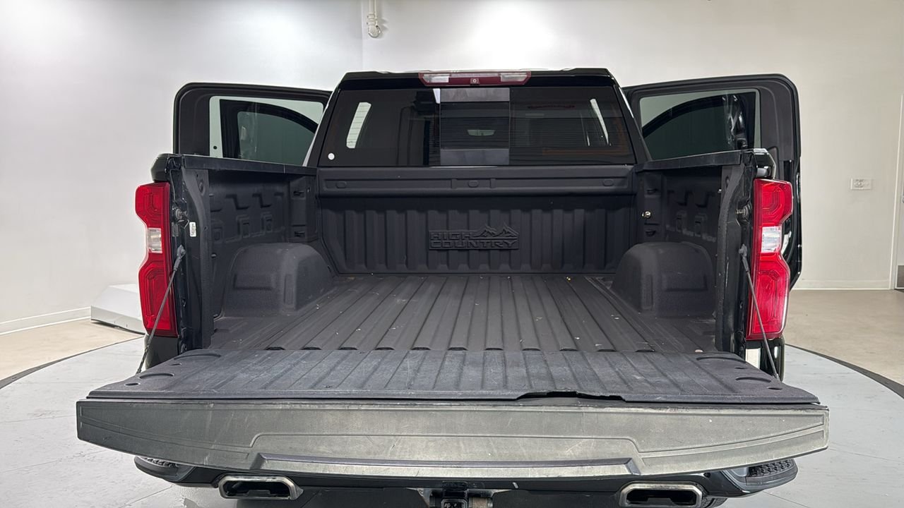 Used 2019 Black Chevrolet High Country image 16