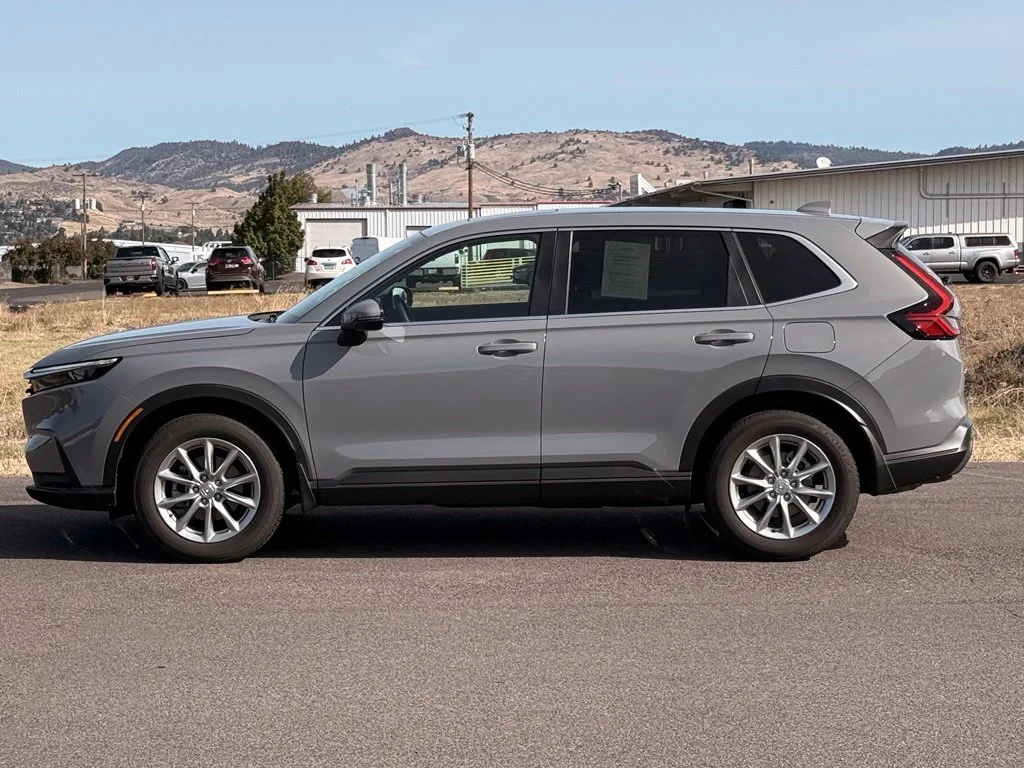 Certified Used 2026 Urban Gray Pearl Honda AWD EX image 3