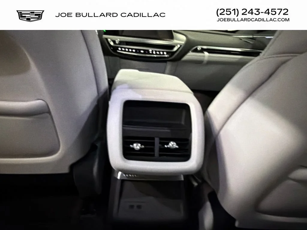 2027 Cadillac LYRIQ Luxury - Photo 20