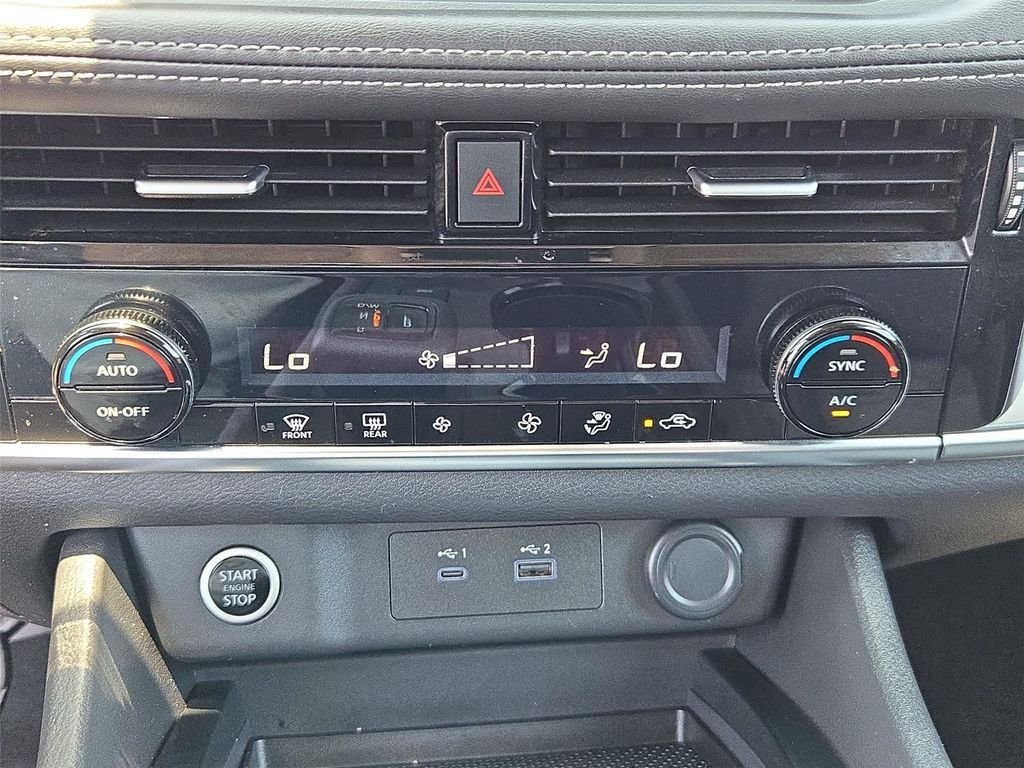 2021 Nissan Rogue SV - Photo 34