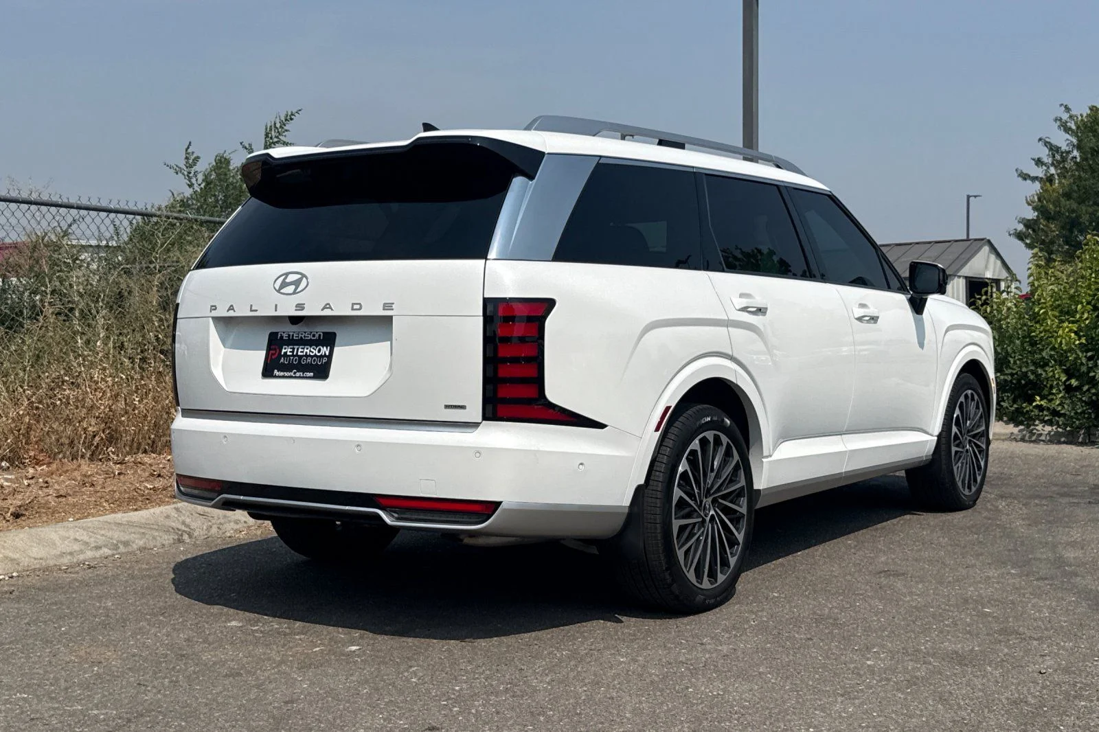 Used 2026 White Hyundai Calligraphy image 3