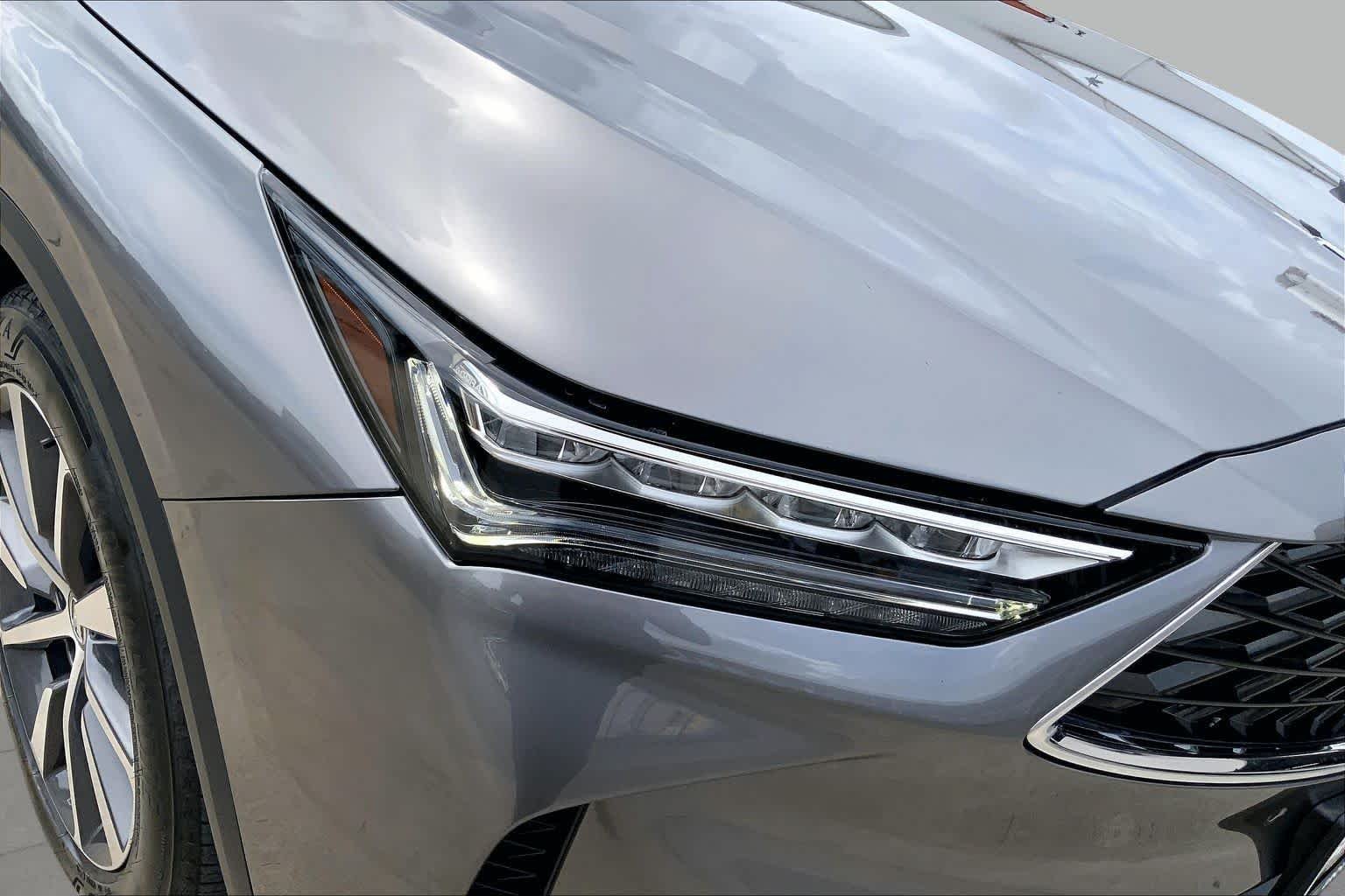 Used 2025 Liquid Carbon Metallic Acura w/Technology Package image 28