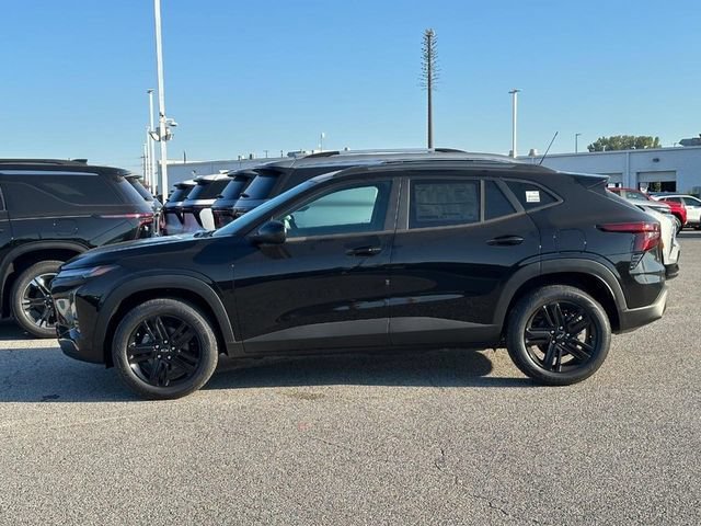 New 2026 Mosaic Black Metallic Chevrolet ACTIV image 2