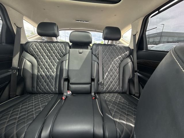 Used 2023 White Genesis 3.5T image 22