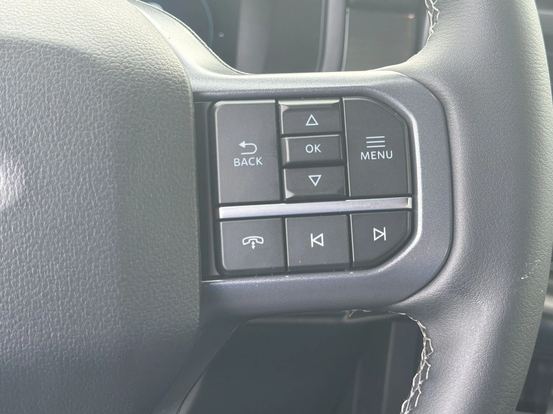 New 2026 Agate Black Metallic Ford Lariat® image 18