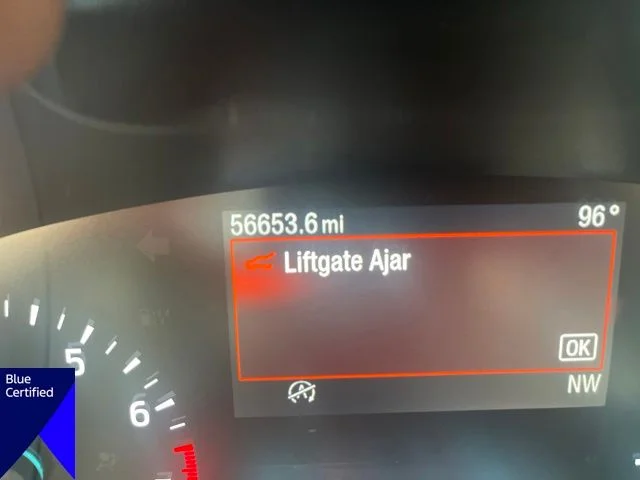 Used 2020 Red Ford SE image 10