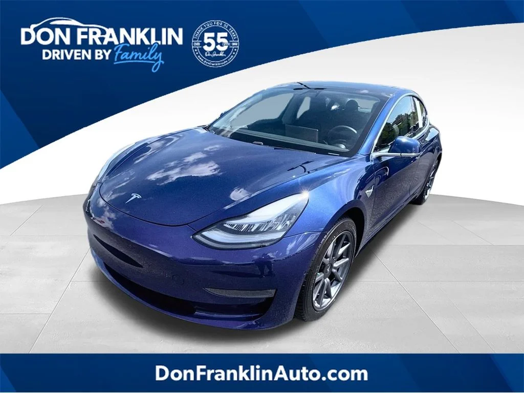 Used 2019 Blue Tesla Long Range image 1