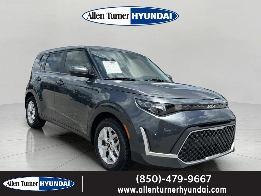 2024 Kia Soul 2.0L LX IVT's photo