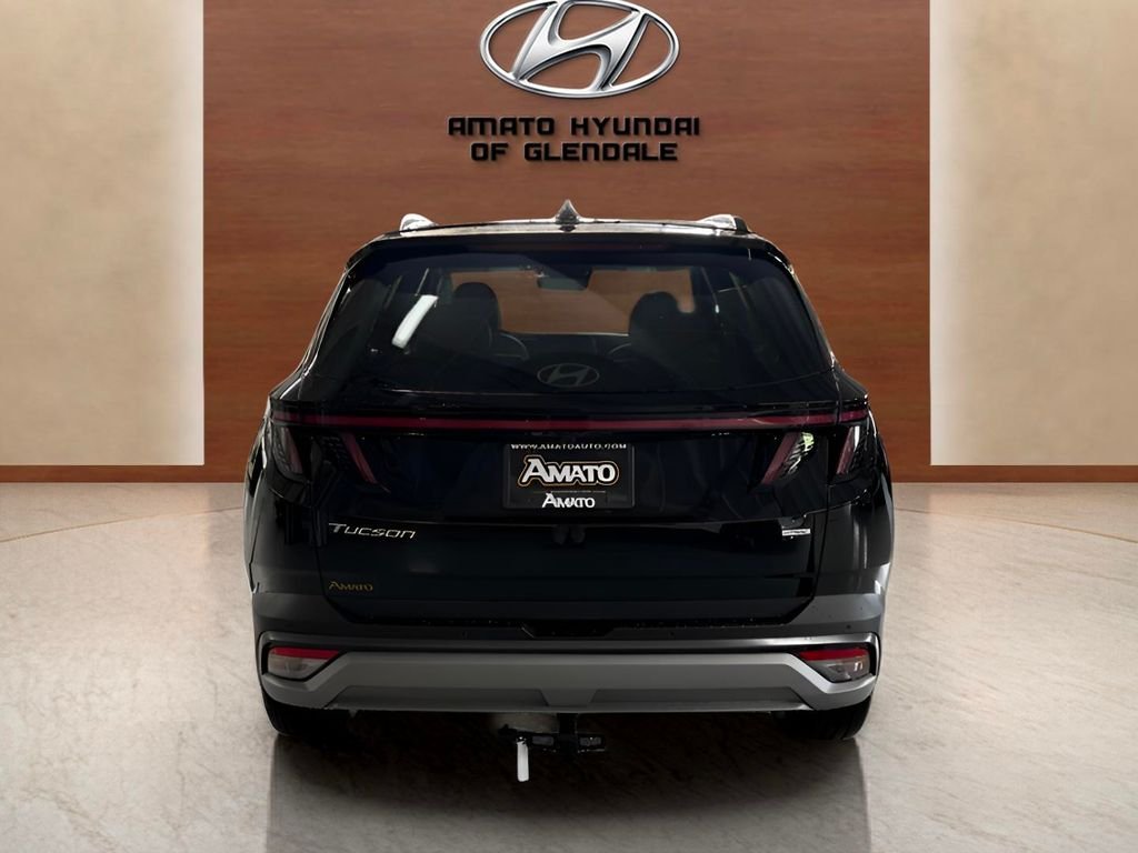 Certified Used 2025 Black Hyundai Limited image 5