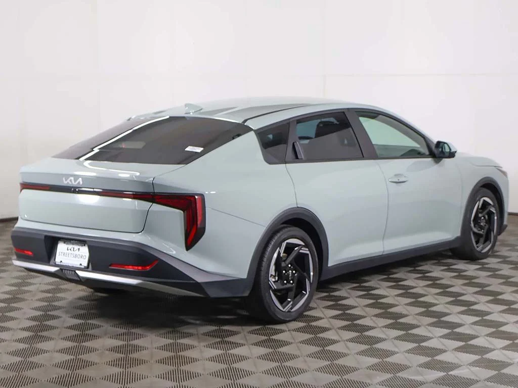 Used 2025 Gray Kia EX image 9