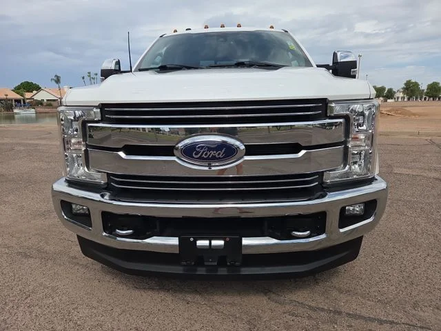 Used 2017 White Ford Lariat image 3