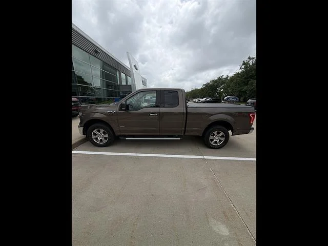 Used 2016 Caribou Metallic Ford XLT image 4