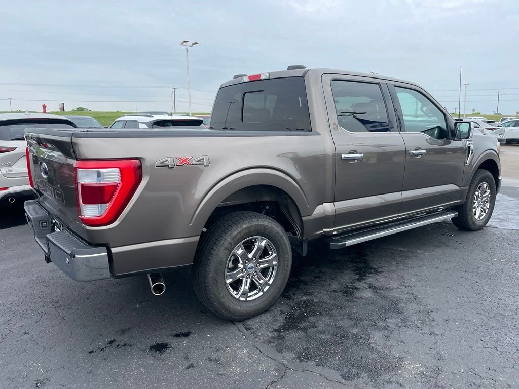 Used 2023 Gray Ford Lariat image 4
