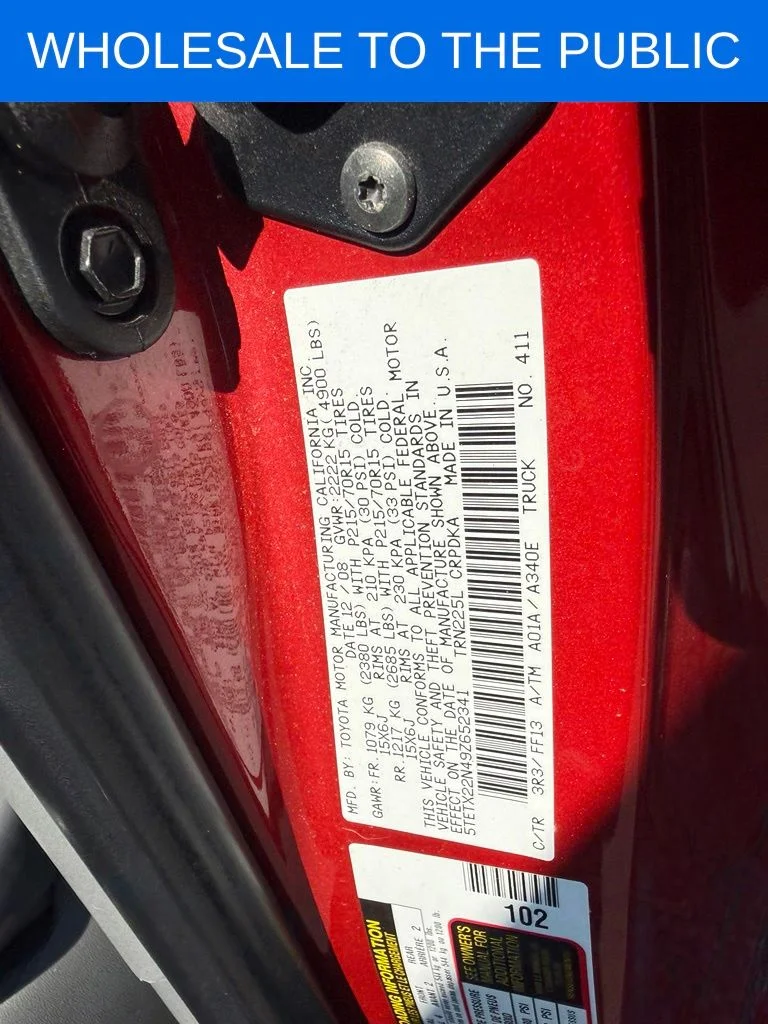 Used 2009  Toyota Base image 22