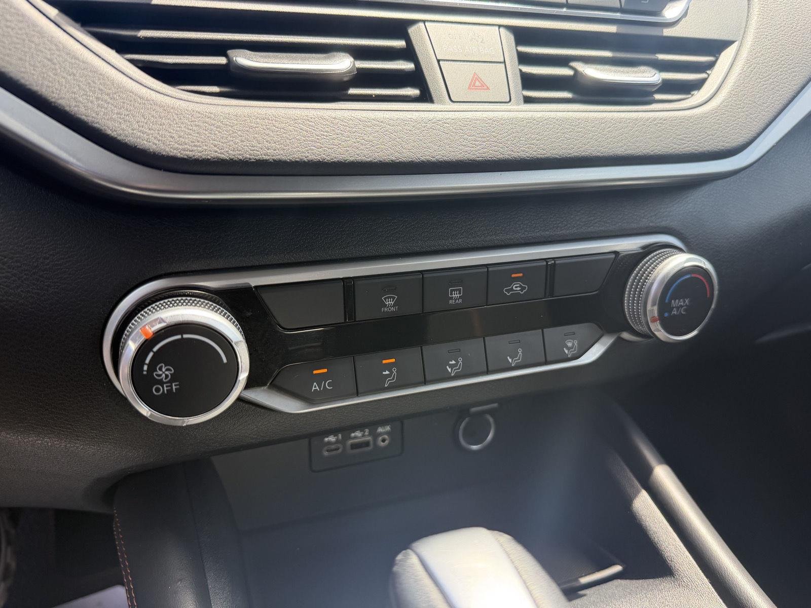 Used 2019 Deep Blue Pearl Nissan 2.5 SR image 26