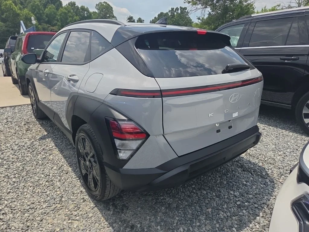 Used 2026 Gray Hyundai SEL Sport image 5
