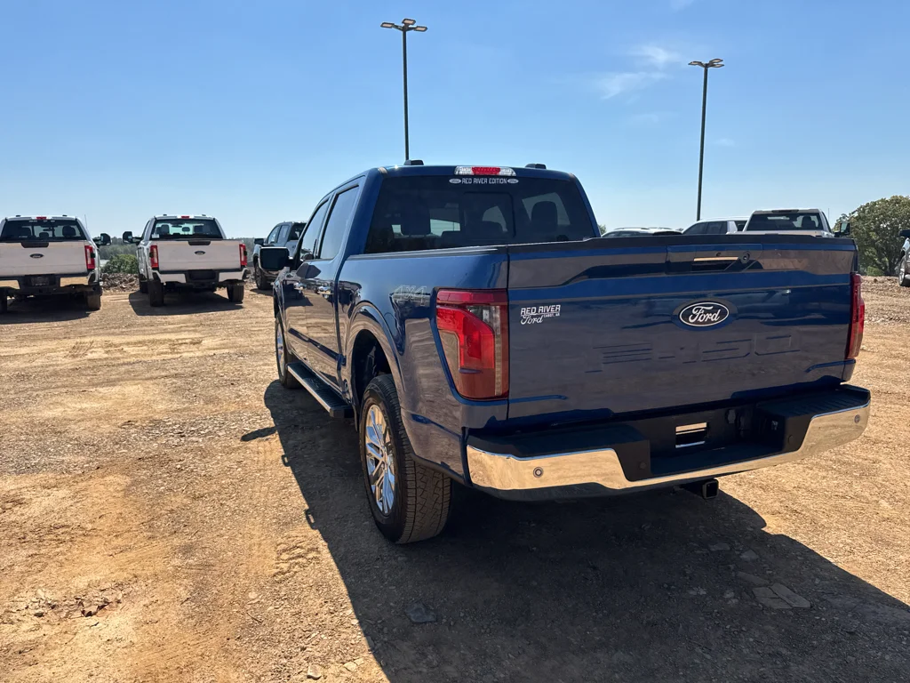 Certified Used 2024 Atlas Blue Metallic Ford XLT image 7