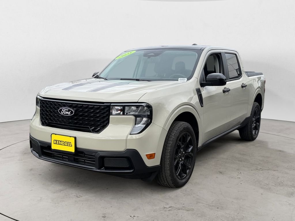 2025 Ford Maverick XLT AWD's photo