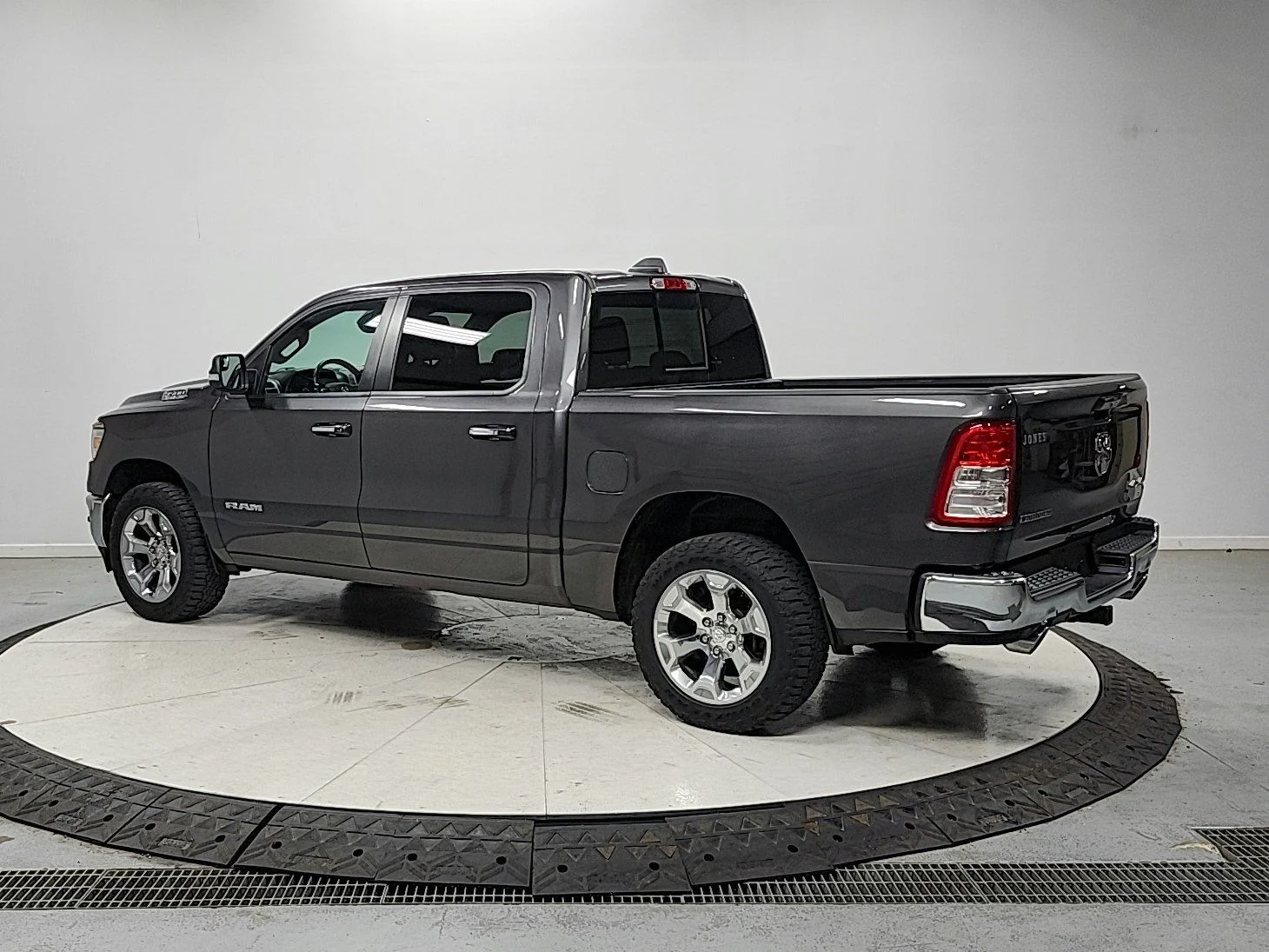 Used 2020 Gray Ram Big Horn/Lone Star image 5